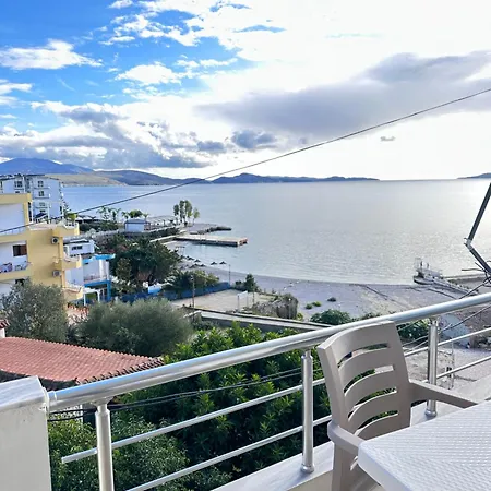 Violet Sea View Апартаменты Саранда