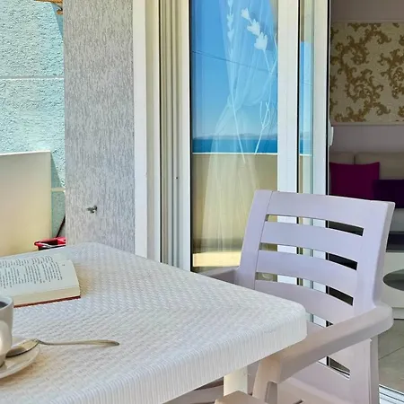 Violet Sea View Sarandë