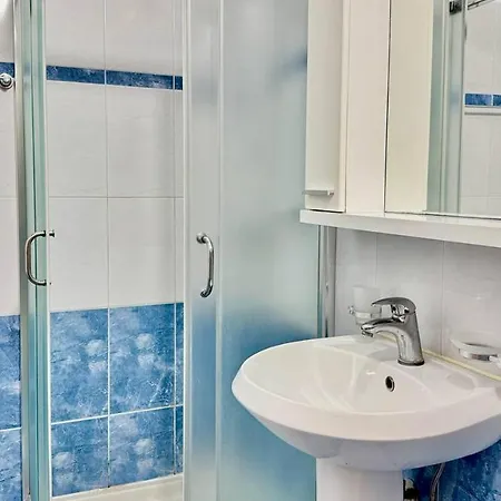 Апартаменты Violet Sea View Саранда