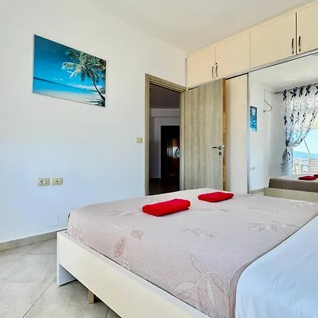 Violet Sea View Апартаменты