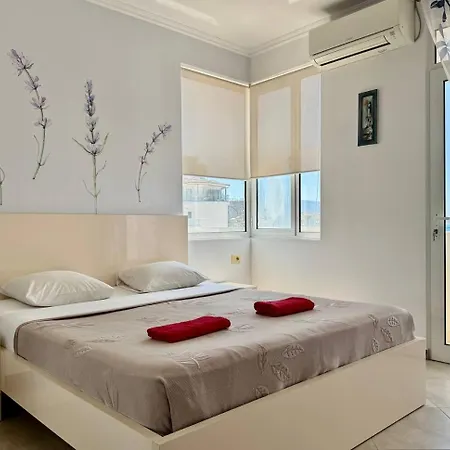 Апартаменты Violet Sea View